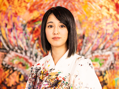 海外が注目する気鋭のアーティスト小松美羽に聞く「作品が生まれるまで」