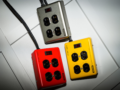 もう隠さない。ファーゴの「PT400」は見せるための電源タップだ
