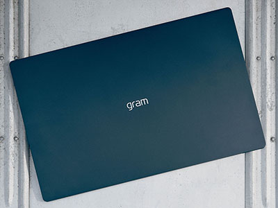 薄型軽量×大画面「LG gram」はビジネスパーソンのマスターピース