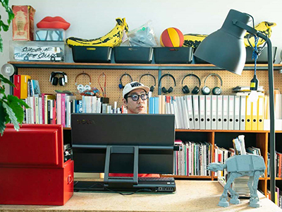 ダイヤルで効率化。クリエイティブワークの生産性を高めるパソコン