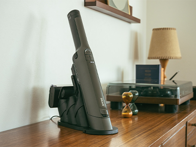 IKEA GELCHOPコラボ　六角レンチ型照明 IKEAのアーティストコラボ、今年は六角レンチ型LED照明がお目見え