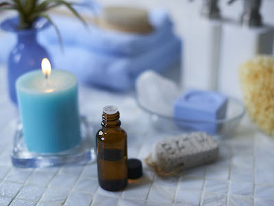 ハッカ油＆キャンドルを使った「夏のバスタイム｣術