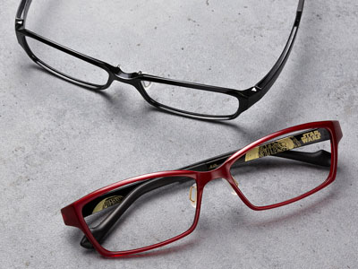 驚くほど軽い、オフィスでかけられるスター・ウォーズメガネ