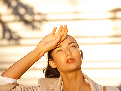 肌はベタつき、メイクはヨレヨレ。でも夏をあきらめない理由