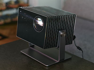 高性能ロボット掃除機「ルンバ i7＋」が6万円以上の割引中です