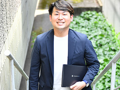 チーム作りの基本は「判断＝価値基準×入力情報」、それを育てるリーダーシップとは