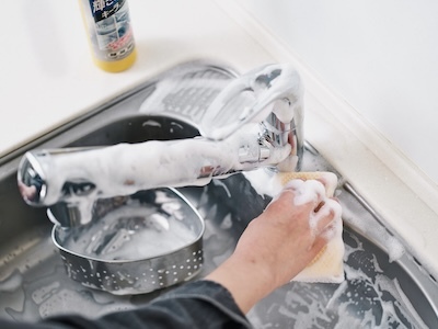 たった5分で「ホテル級」に輝く。サンスターの洗剤、実力ありすぎた