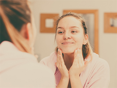 夏肌の天敵は紫外線。でもそれと同じくらい危険なものとは？