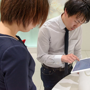 世界唯一のコンタクトレンズのコンセプトストアがスゴかった