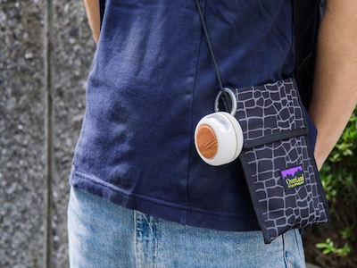 サラっとぶら下げるだけで絵になる。常に持ち歩きたくなる扇風機｢ポケットファン｣