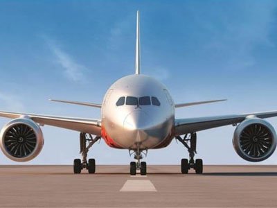 地球を15周を旅して働いた男が、LCCで狙う席とは？