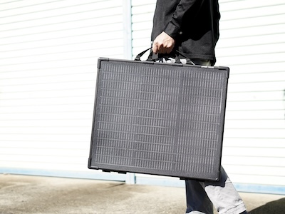 冷蔵庫がスッキリする、タッパー＋ジップロックみたいな容器は電子