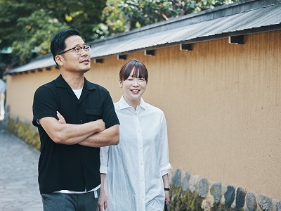 古い町並みをゆっくり楽しめるのは、この暮らし方の特権だね