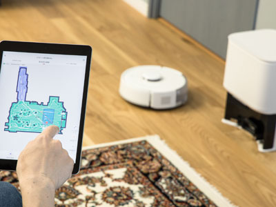 直径25cm未満の「SwitchBotロボット掃除機K10+」は、ロボット掃除機界の小型ハイエンド機だった