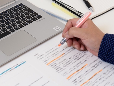 紙に印刷、手書きで情報整理。PCとの合わせ技で仕事の生産性を上げる方法